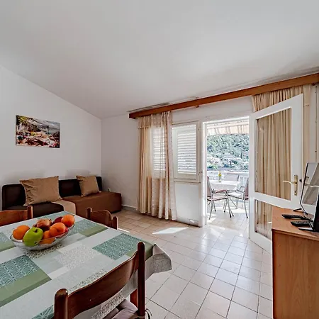 By The Sea Brna, Korcula - 10057 *